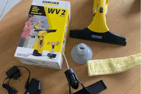 Nettoyeur de vitres Karcher WV2 : mon avis pour y voir clair !